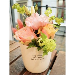 Pyntet Trygve Skaug krus